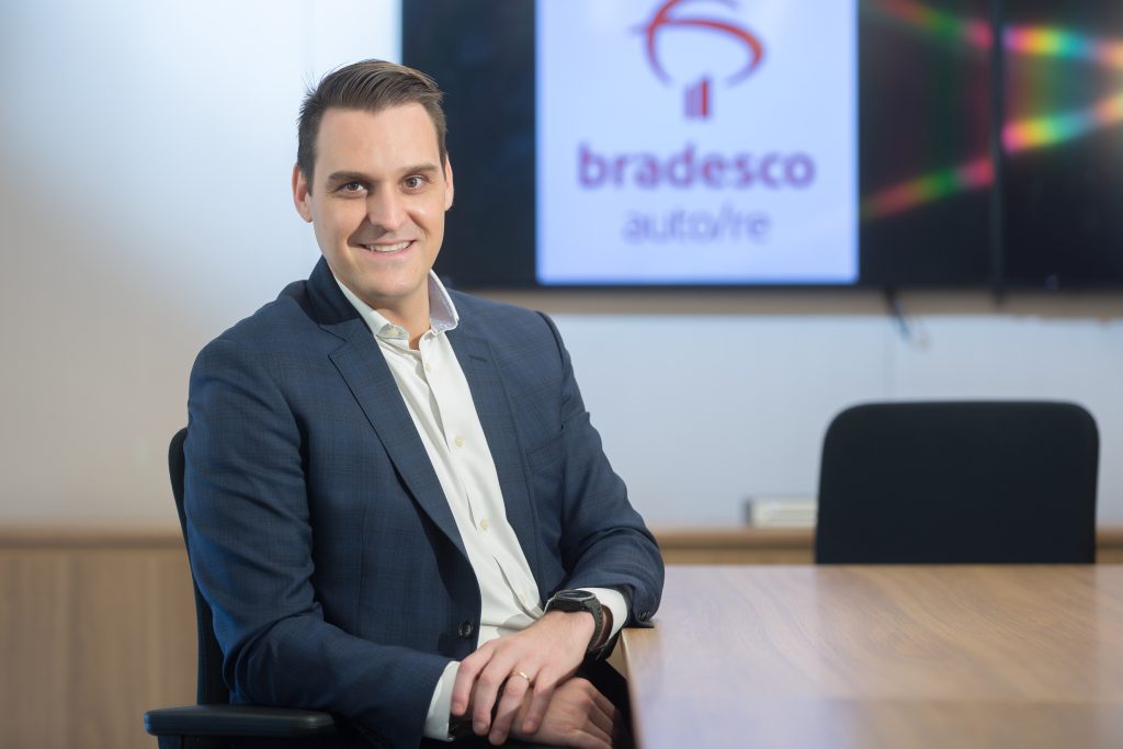 Bradesco Seguros disponibiliza novo canal de atendimento para serviços de rastreadores em auto
