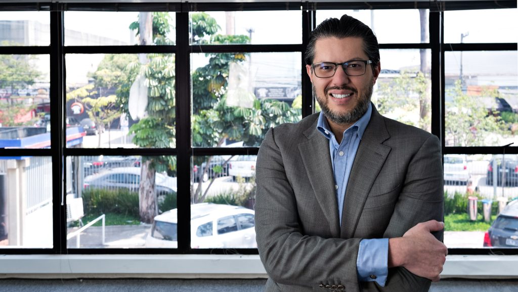 Newton Queiroz é CEO da EABR e da CEABS Serviços / Divulgação
