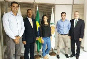 Na sede do CVG-RJ, da esquerda para direita: Bruno Magalhães, Carlos Ivo Gonçalves, Bianca Bezerra, André Petra e Marcello Hollanda.