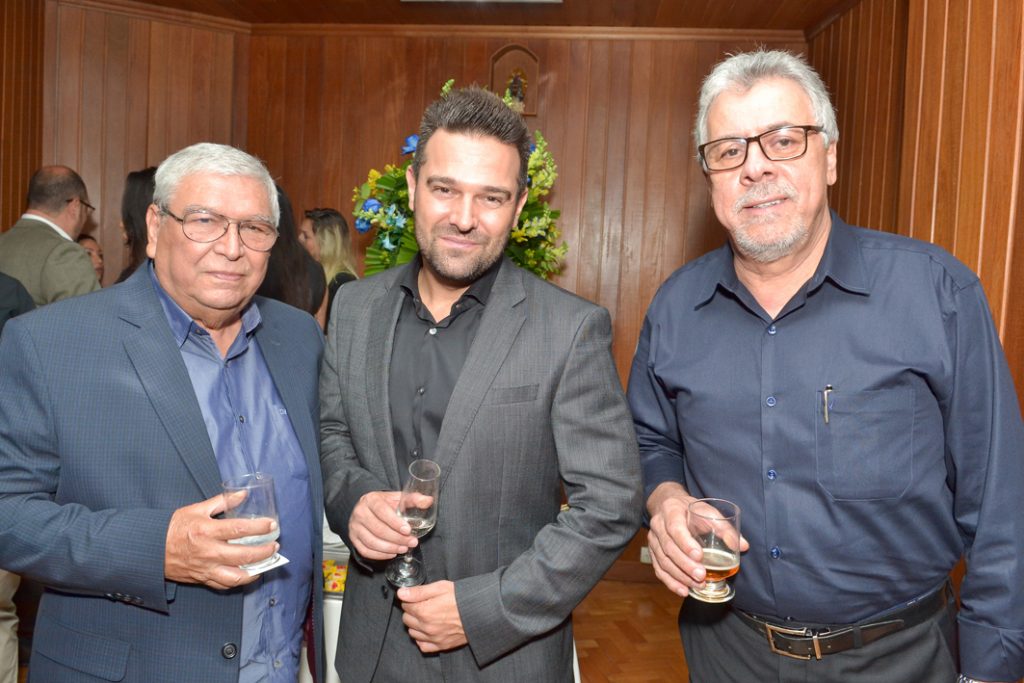 Vicente Pereira (VG Corretora), Luciano Fracaro (presidente da Sudamerica) e Antônio Mateus (SamNob Corretora)