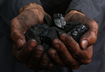 Projeto de extração de carvão na Austrália gera mobilização e afasta seguradoras