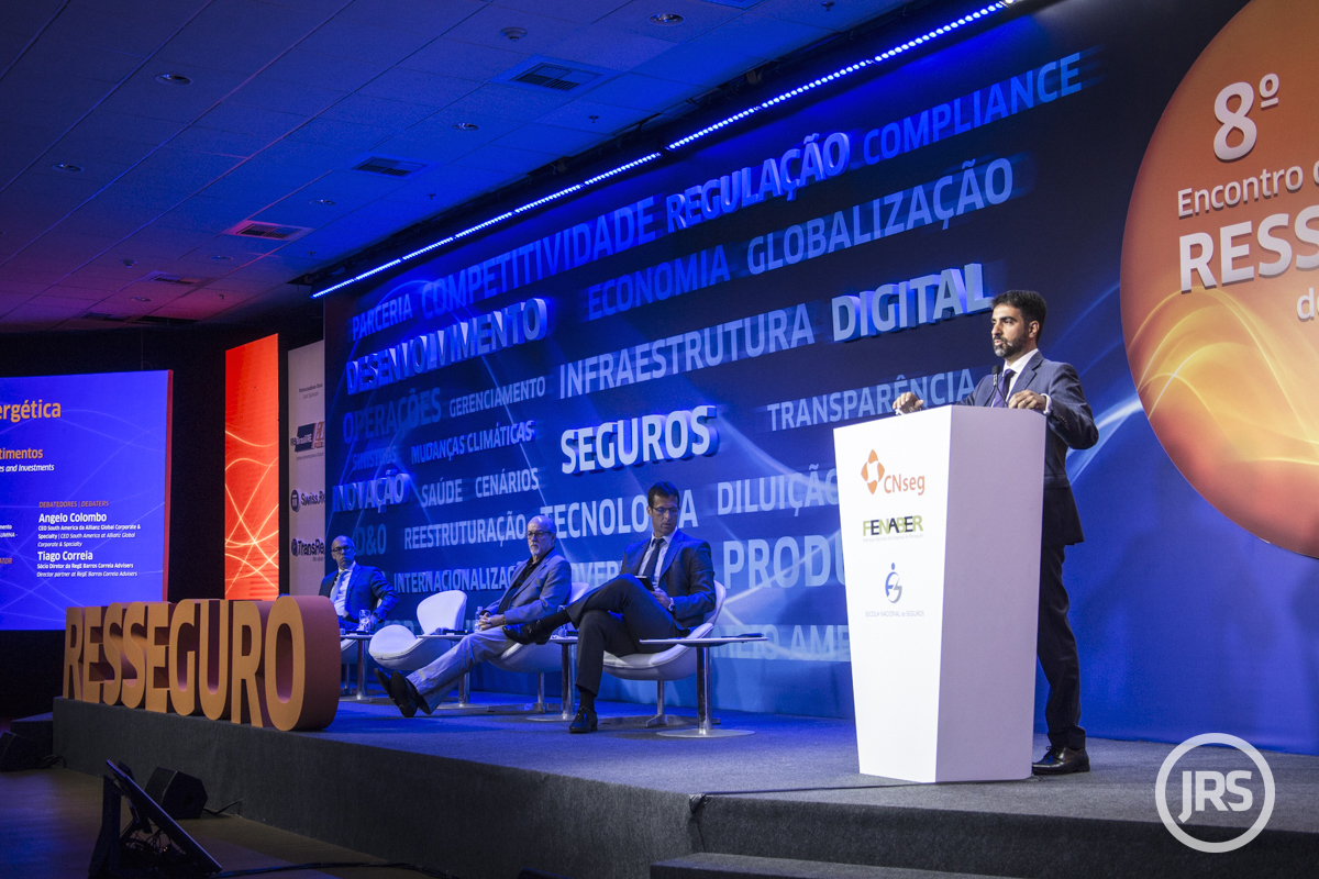 Painel debateu mudanças e investimentos na matriz energética brasileira / William Anthony