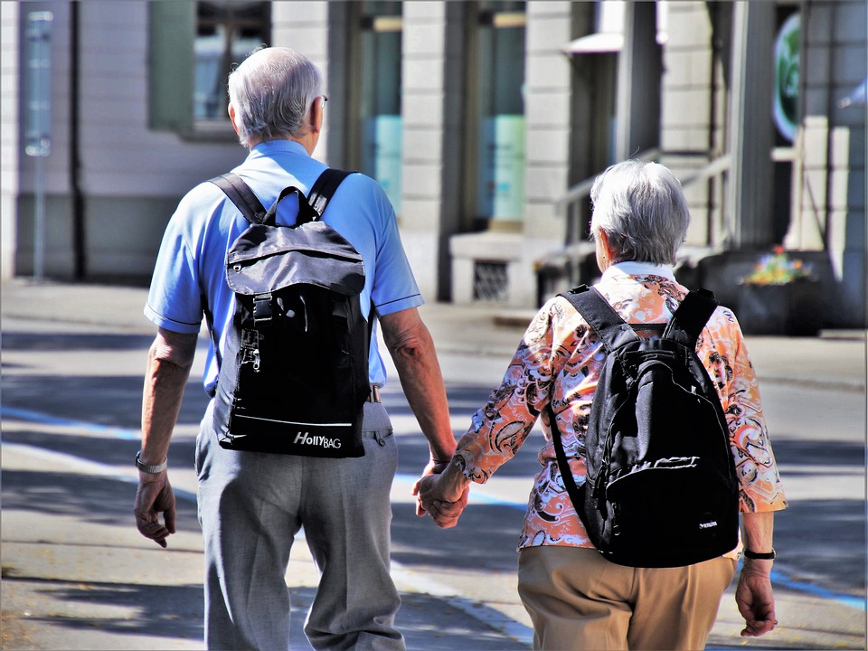 Encontro aborda planos previdenciários para aposentados e pensionistas