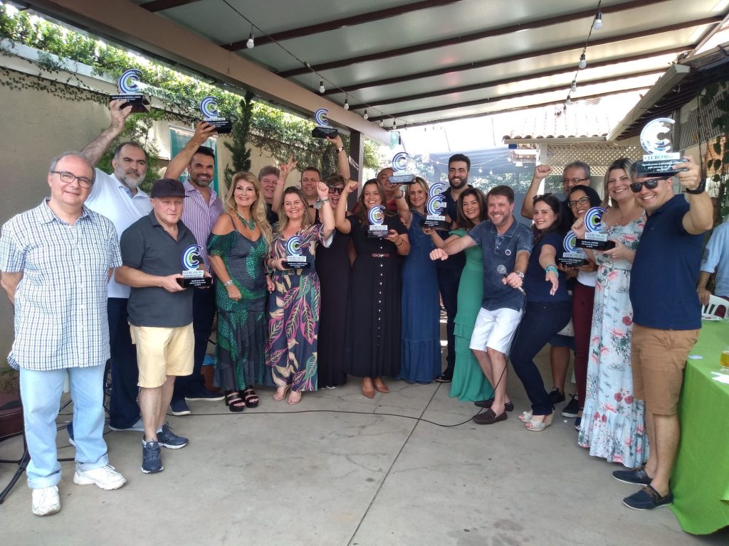 Clubcor-MG reúne associados e parceiros para celebrar o ano
