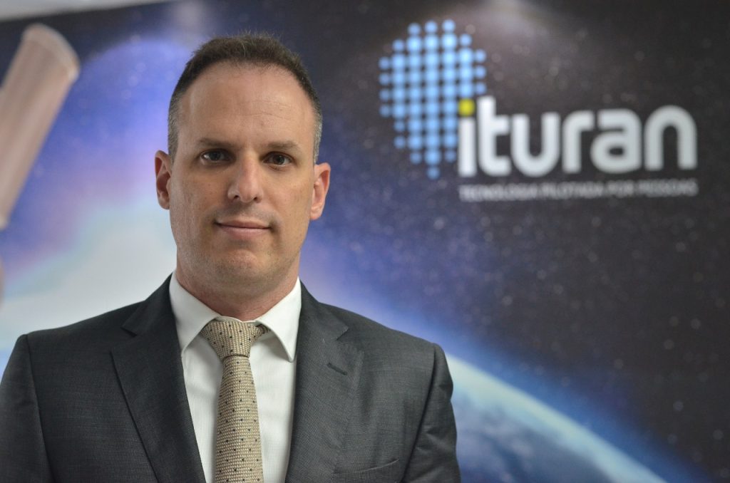 Amit Louzon é CEO da Ituran no Brasil / Divulgação
