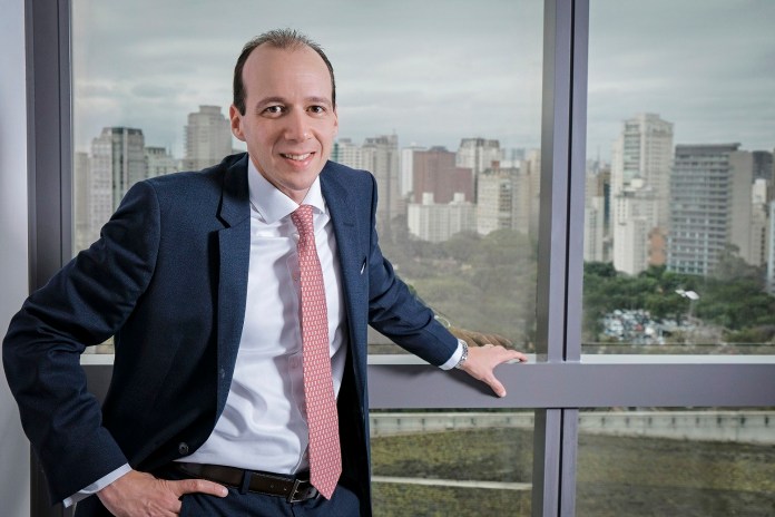 Fabio Protásio Oliveira é CEO da AIG no Brasil / Divulgação