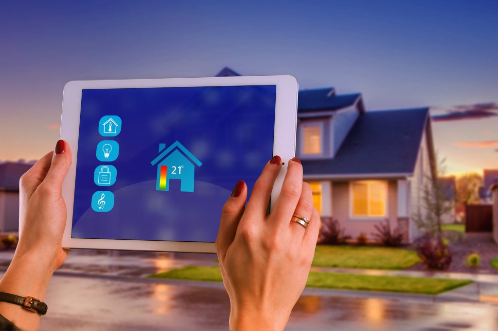 Relatório mostra como a tecnologia pode transformar a casa e garantir comodidade e proteção