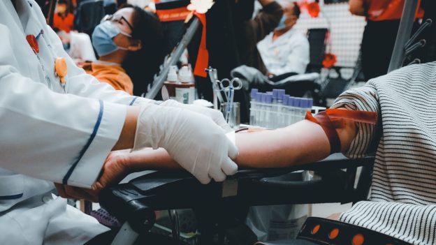 Junho Vermelho: Omint destaca a importância da doação de sangue em tempos de pandemia