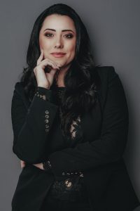 Larissa Althoff é superintendente corporate da MAG Seguros / Divulgação