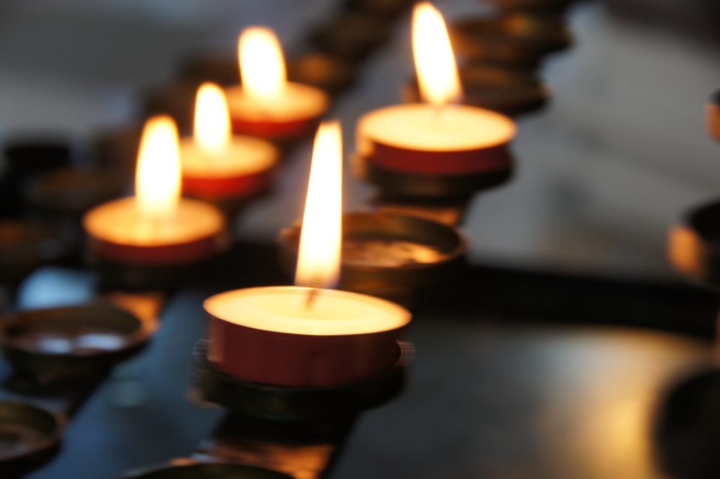 Assistência funeral pode ajudar a amenizar o desafio do luto