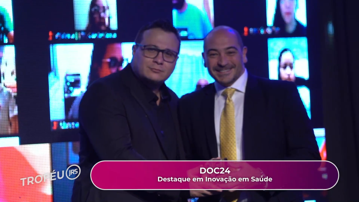 Bruno Carvalho, Diretor Executivo do JRS, e Fernando Ferrari, Diretor Geral da DOC24 no Brasil / Arquivo JRS