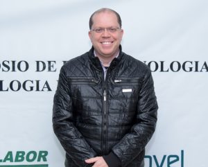 Dr. Rodrigo Nicácio Santa Cruz é cardiologista e médico de urgência e emergência / Reprodução/Saúde News
