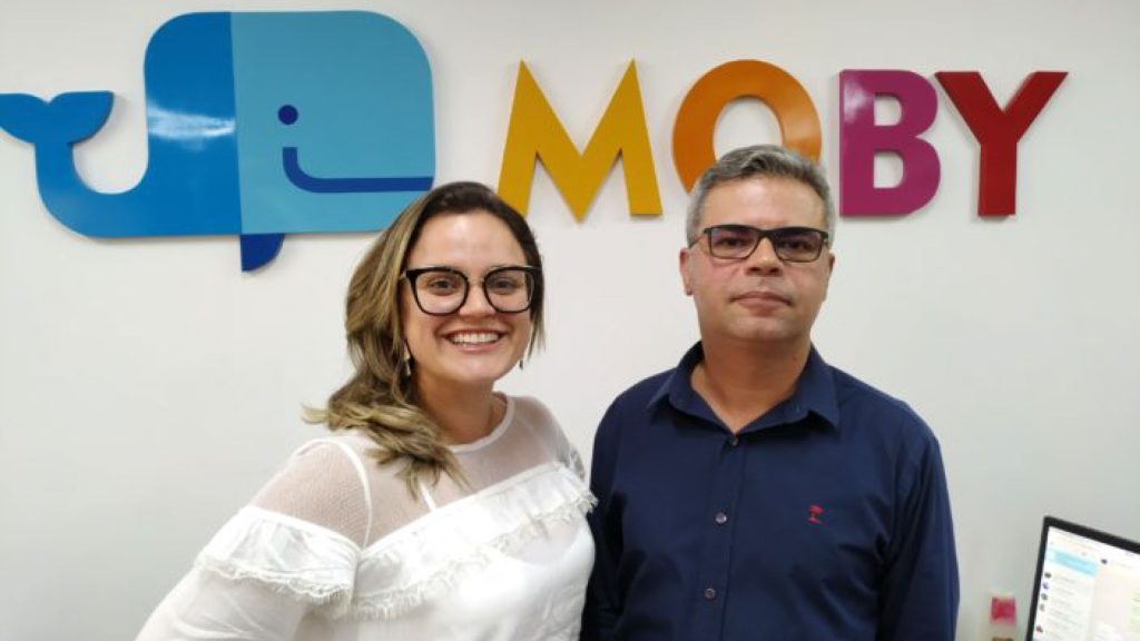 Arley Boullosa e Liliane Barros, executivos da Moby Corretora de Seguros / Divulgação