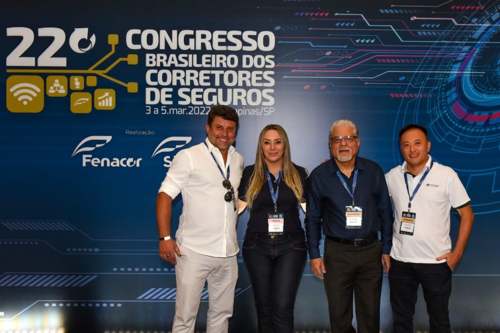 Da esquerda para direita: Octávio Perissé (presidente CVG-RJ); Andréia Araújo (presidente CVG-RS); João Paulo Mello (presidente CSP-MG); e Marcos Kobayashi (presidente CVG-SP) / Divulgação
