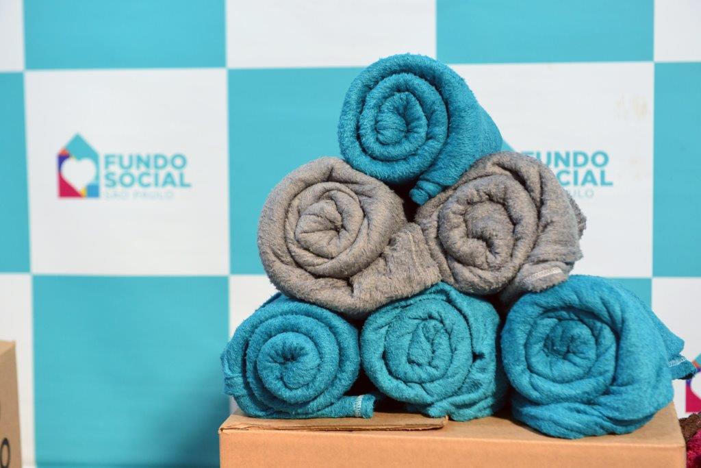 CCR Rodovias doa mais de 10 mil cobertores para o Fundo Social de São Paulo (Fussp) / Divulgação